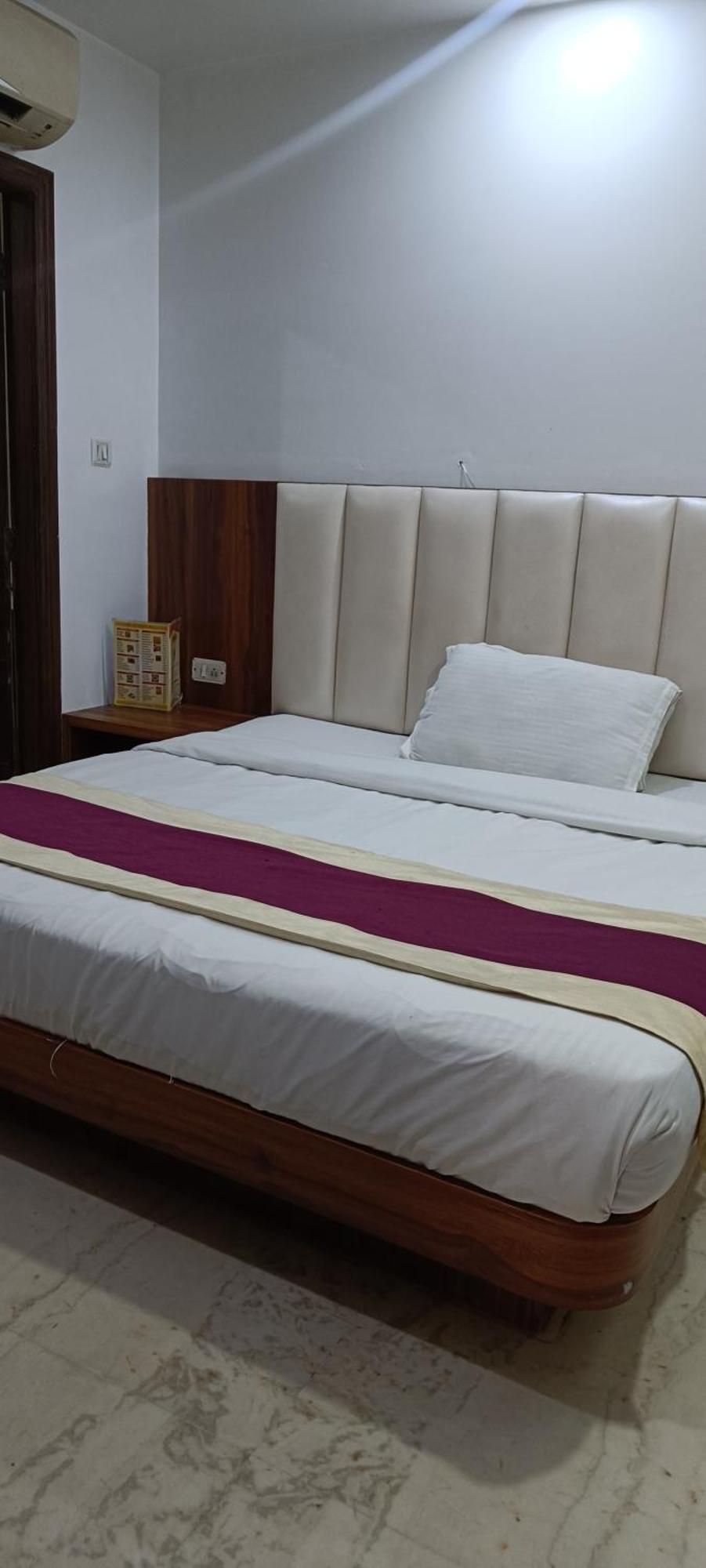 Hotel A10 New Delhi Exterior photo