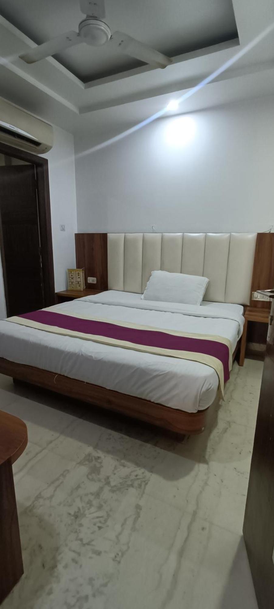 Hotel A10 New Delhi Exterior photo